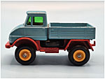 Mercedes Unimog 1